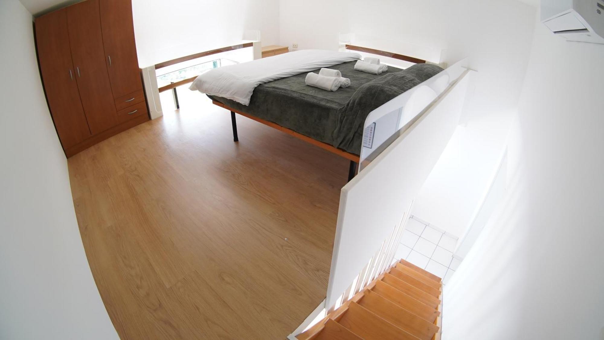 Lunella Full With Unique Seaview, Washing Machine, Full Kitchen, Parking With Video Surveillance, And Shuttle Taxi From To Station, Amalfi Ferries, Airport, Naples Airport Salerno