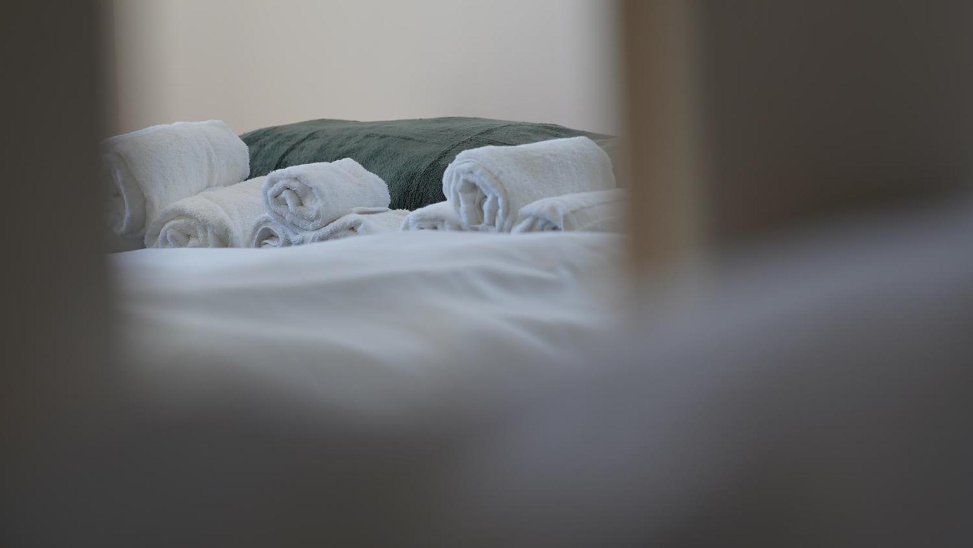 Lunella Full With Unique Seaview, Washing Machine, Full Kitchen, Parking With Video Surveillance, And Shuttle Taxi From To Station, Amalfi Ferries, Airport, Naples Airport